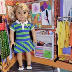 Retired American Girl Doll- Lanie Holland bundle